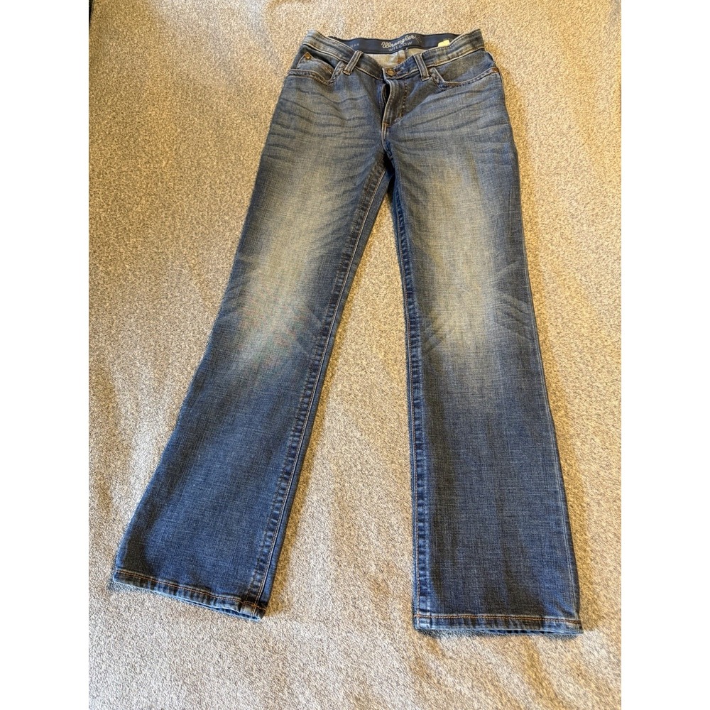 Wrangler Willow Ultimate Riding Jean Women's Size 9 30x 32 Bootcut Mid-Rise